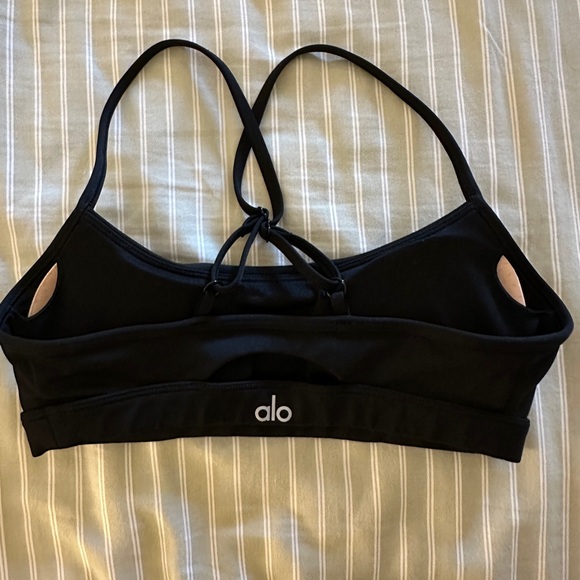 Alo Yoga Intrigue Bra - Picture 2 of 3